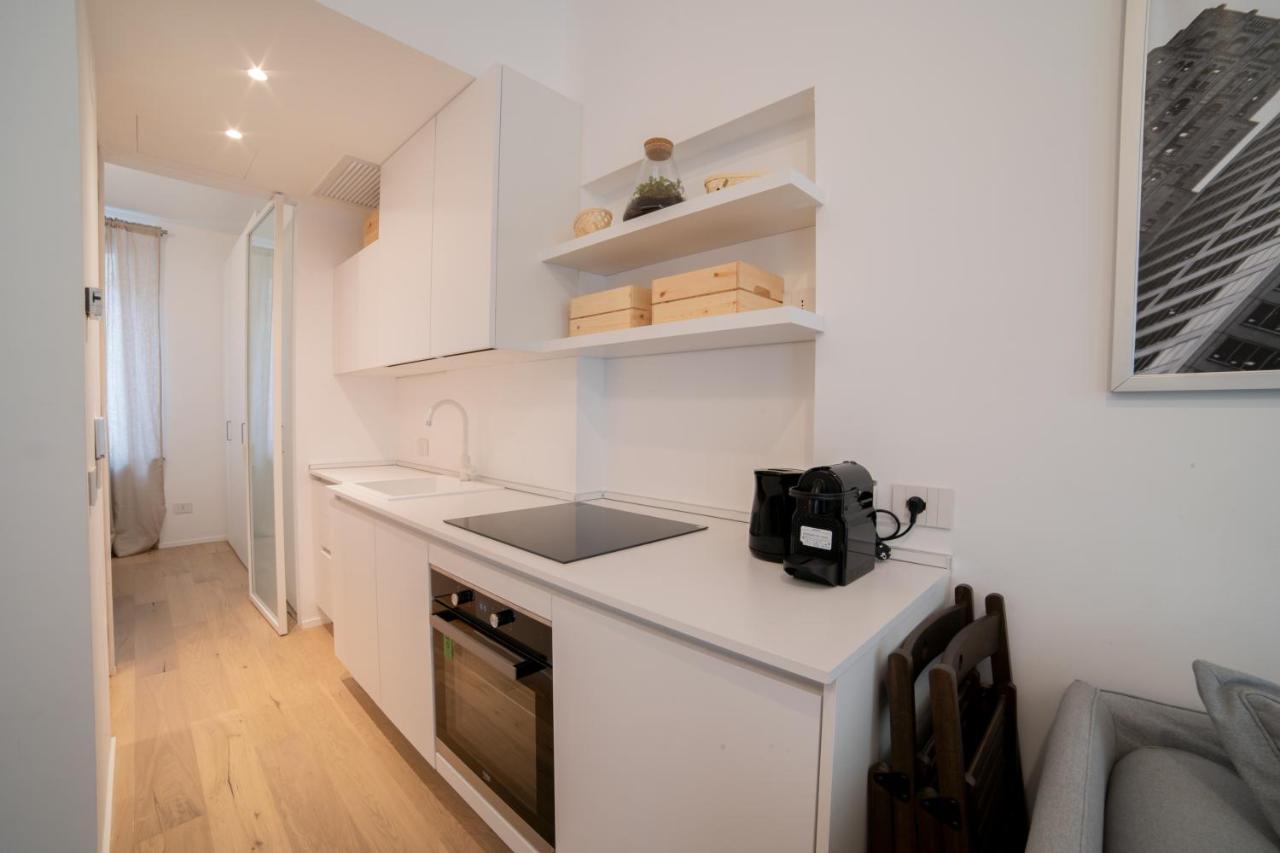 Navigli-Centro-Universita, Amazing New Apartment มิลาน ภายนอก รูปภาพ